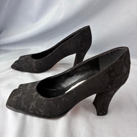 Etienne Aigner All Lace Block Heel Pumps Made in Spain Women's 6 Square Peep Toe - Picture 4 of 13
